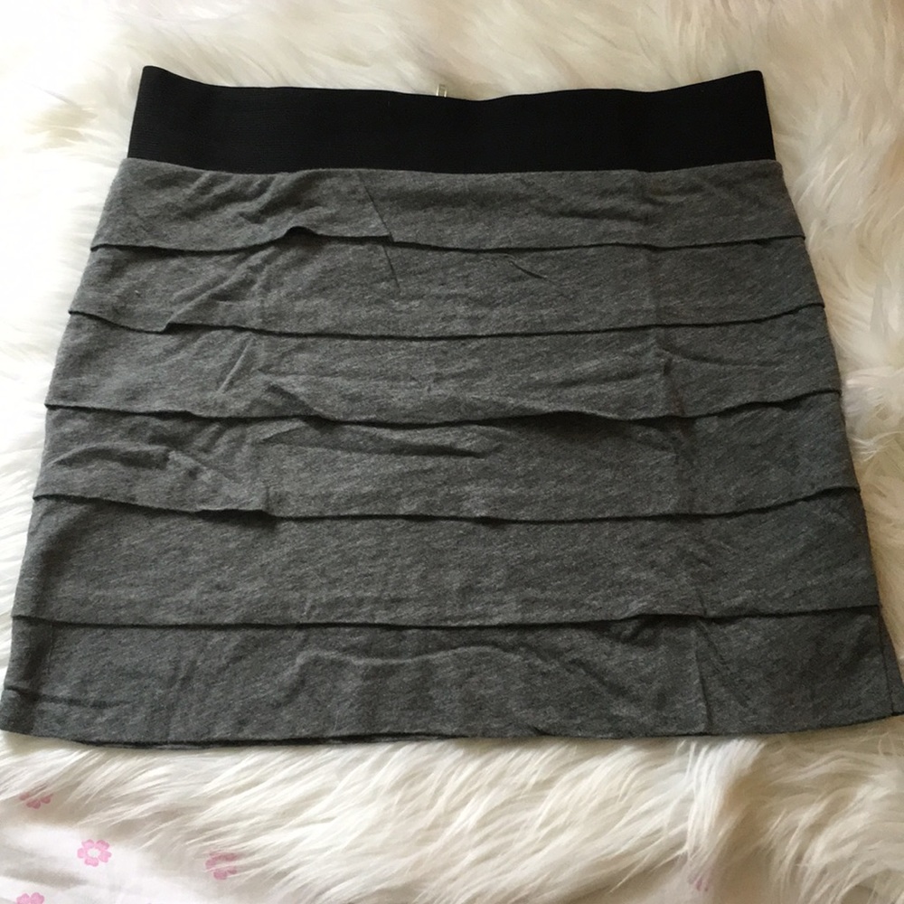 Ruffle grey hip hugging mini skirt